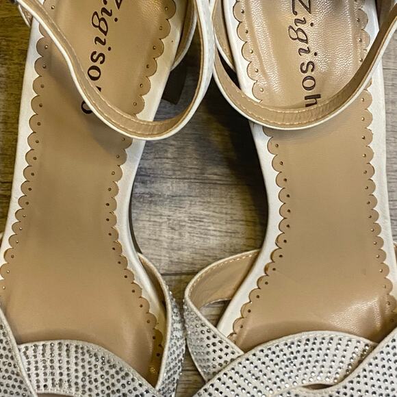 ZIGI SOHO Womens Garcelle Round Toe Block Heel Sandals Size 10 White - Picture 5 of 13